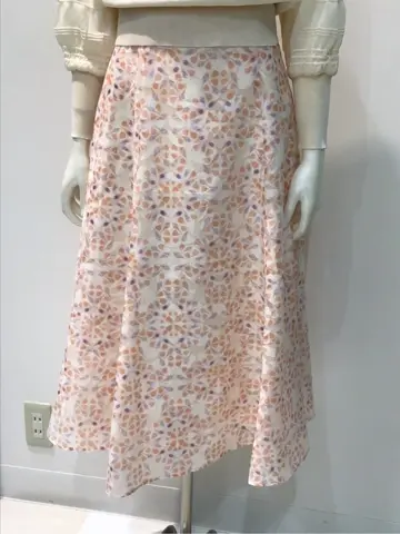 ANY SIS 布川 コーディネート画像