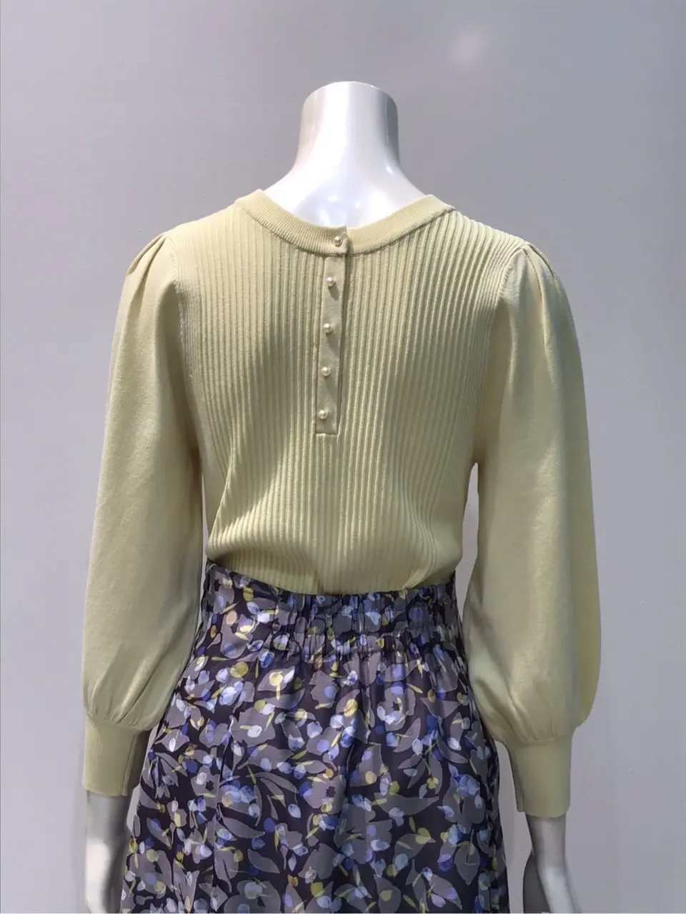 ANY SIS 布川 コーディネート画像