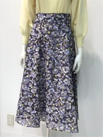 ANY SIS 布川 コーディネート画像