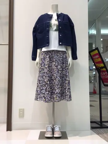 ANY SIS 布川 コーディネート画像