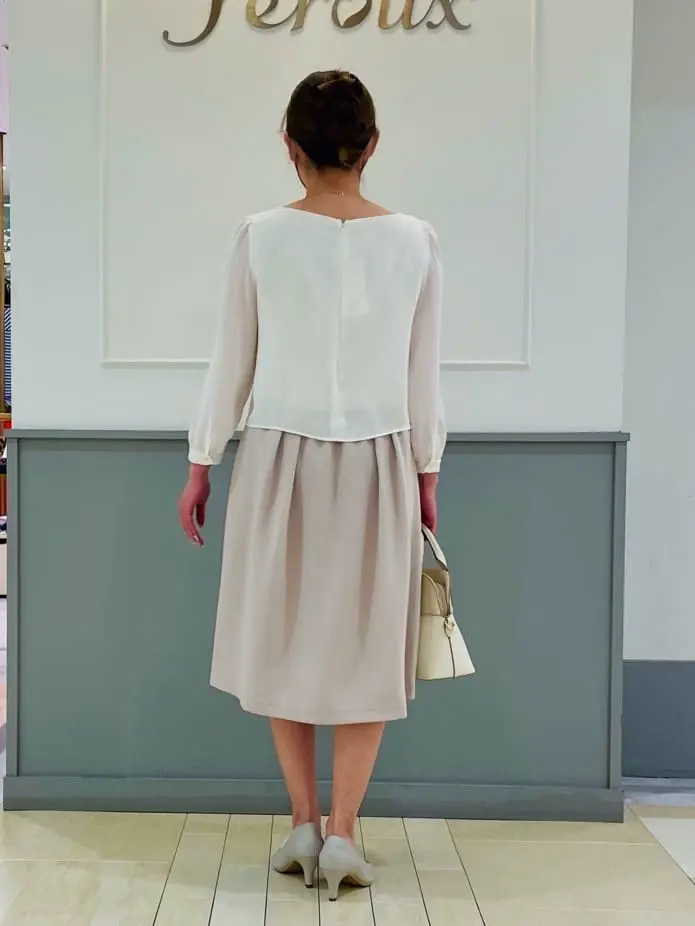 ANY SIS 咲本 コーディネート画像