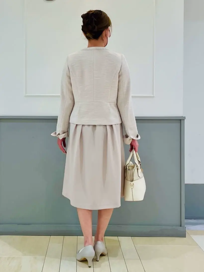 ANY SIS 咲本 コーディネート画像