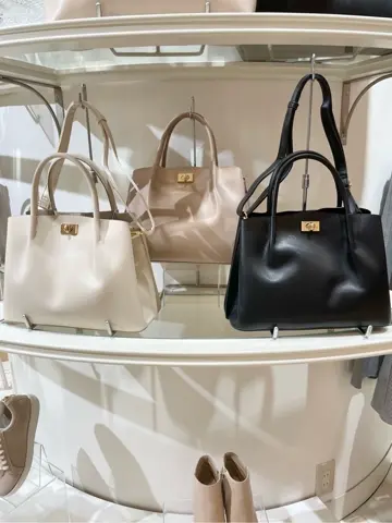 ANY SIS 今仲 コーディネート画像