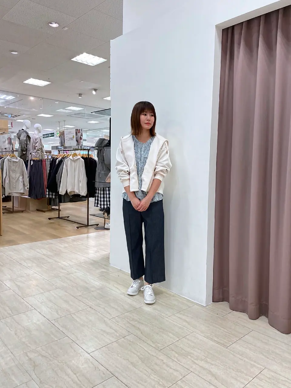  スタッフ コーディネート画像