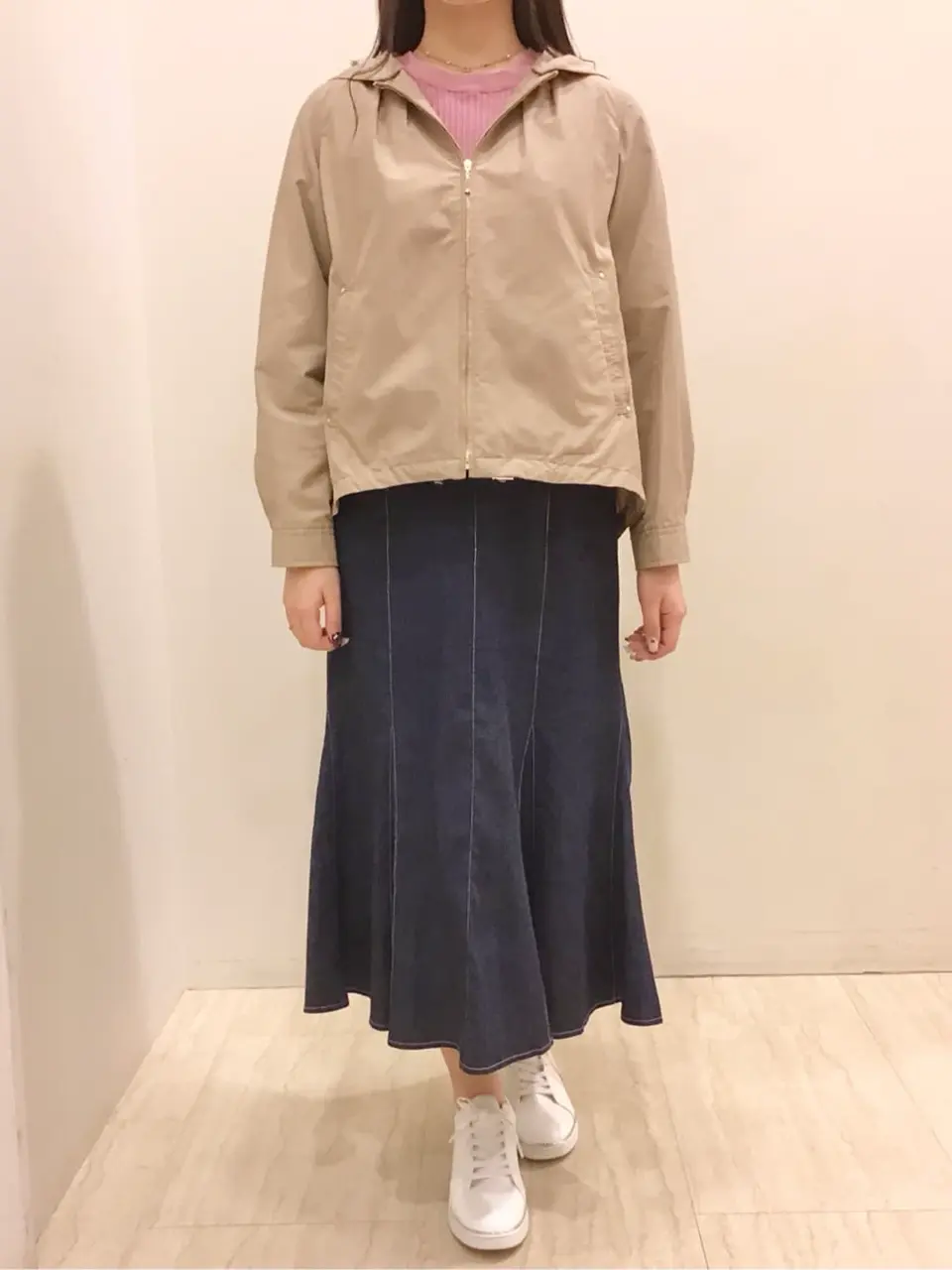 ANY SIS スタッフ コーディネート画像