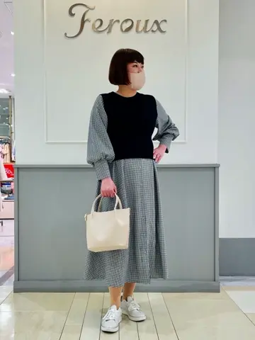 ANY SIS 堀部 コーディネート画像