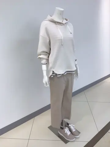 ANY SIS 橋本 コーディネート画像