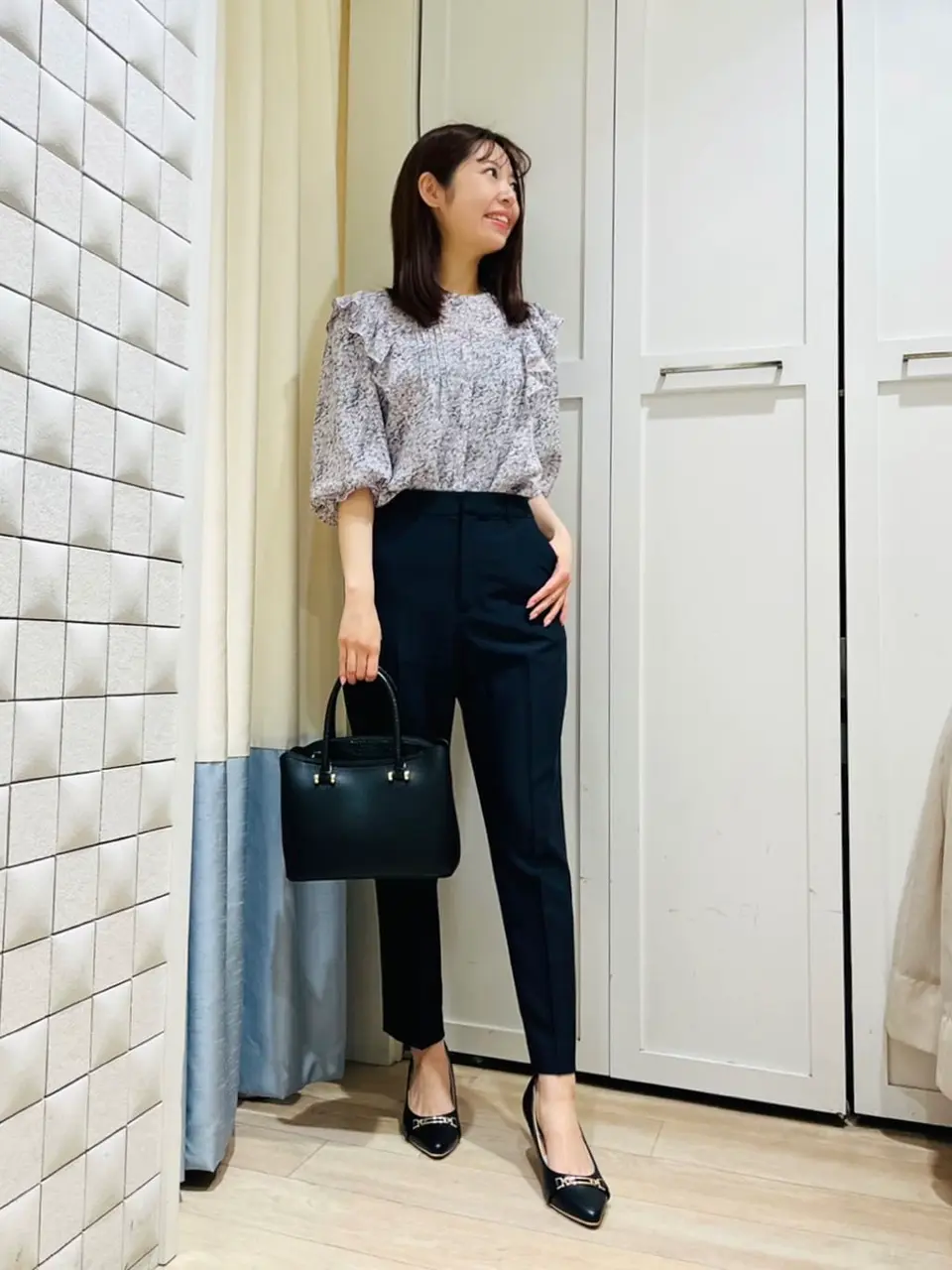 ANY SIS スタッフ コーディネート画像