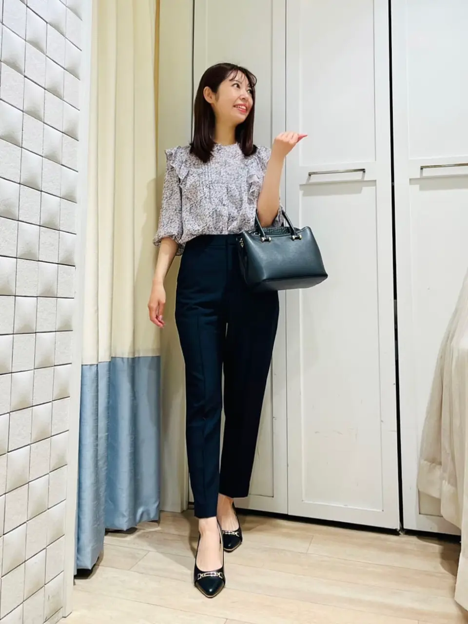 ANY SIS スタッフ コーディネート画像