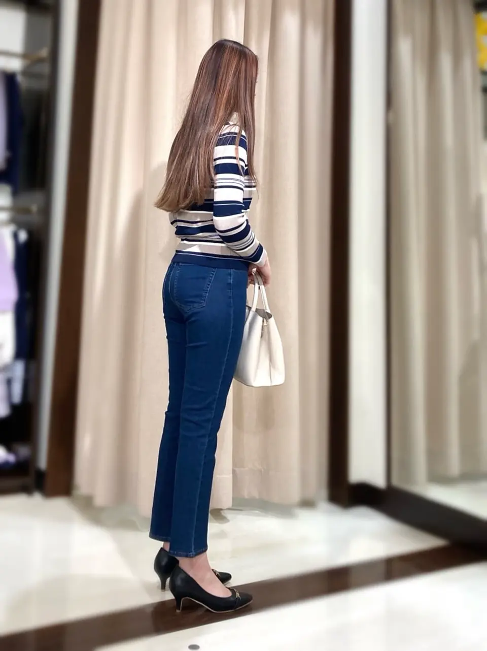 ANY SIS STAFF コーディネート画像