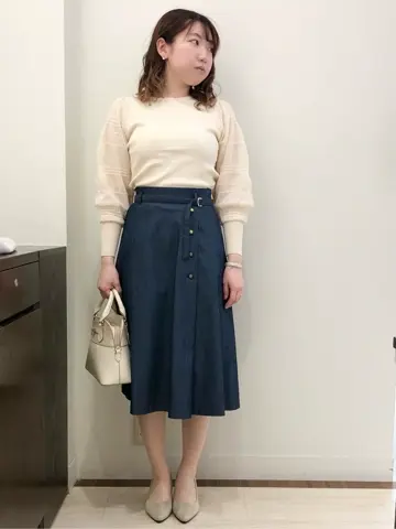 ANY SIS スタッフ コーディネート画像