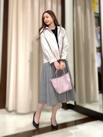 ANY SIS STAFF コーディネート画像