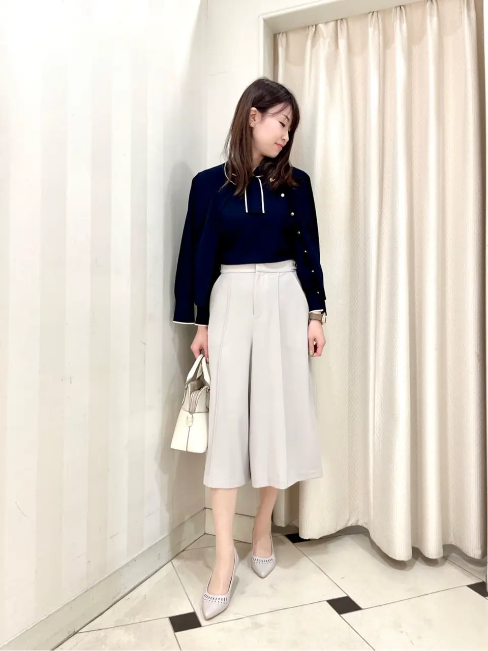 ANY SIS 金井 コーディネート画像