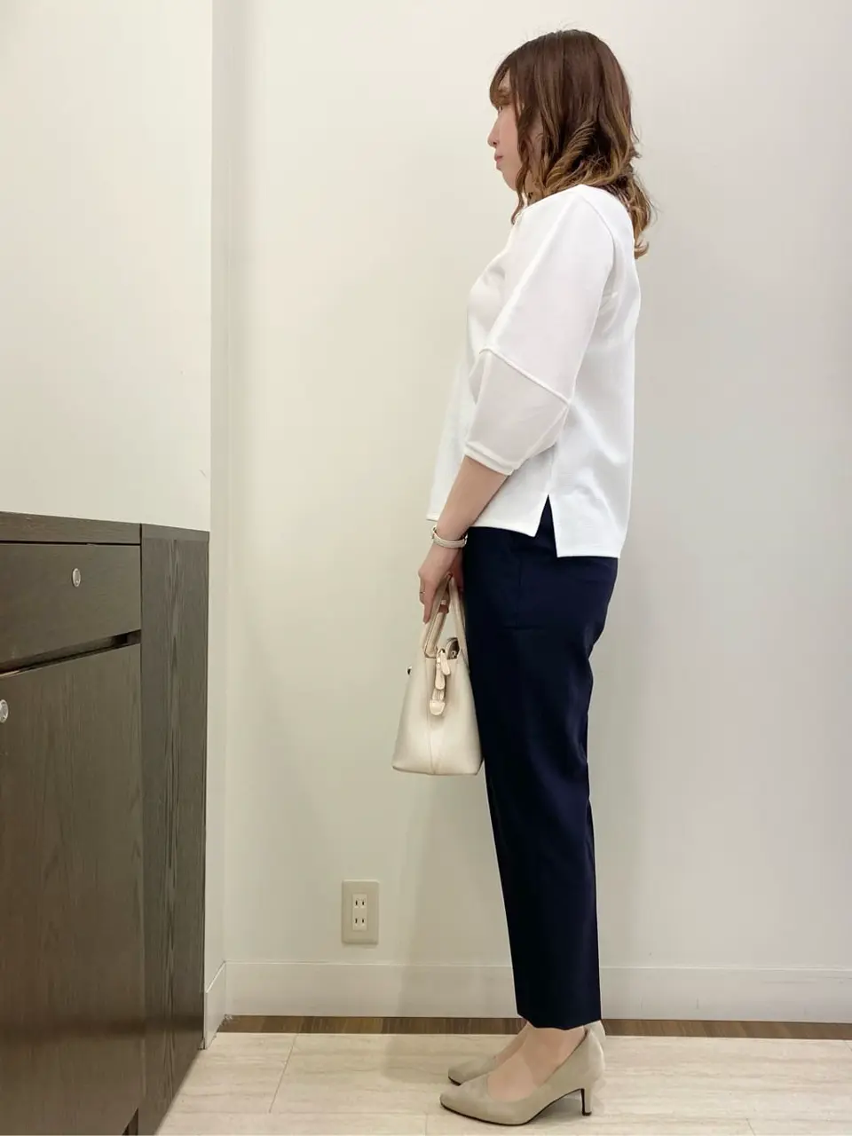 ANY SIS スタッフ コーディネート画像