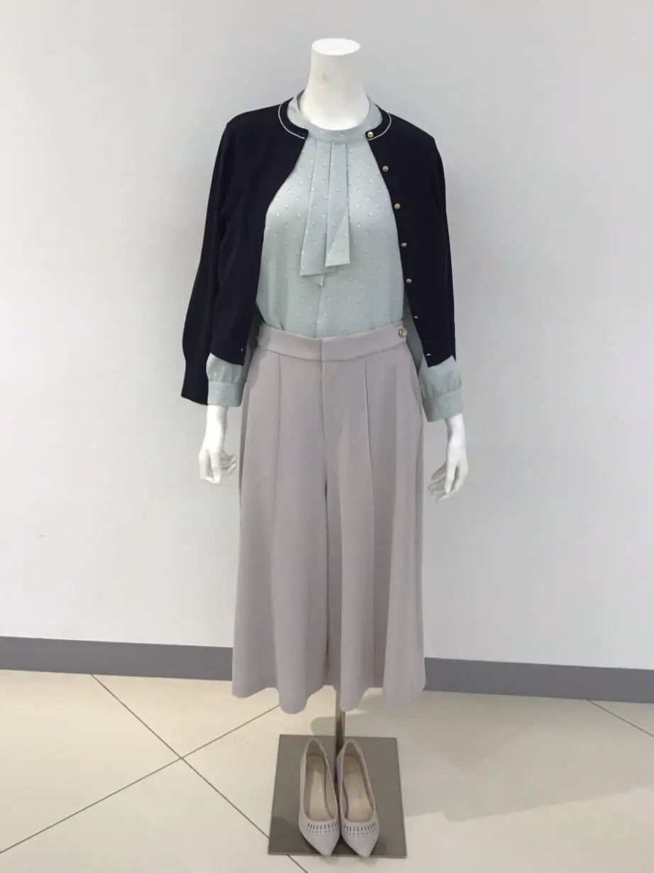 ANY SIS 橋本 コーディネート画像