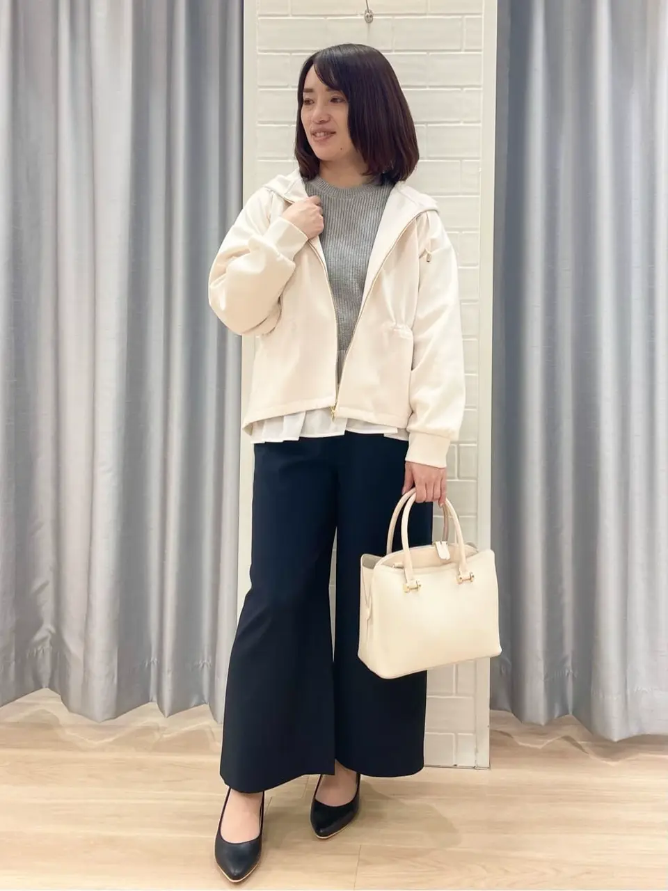 ANY SIS 丸岡 コーディネート画像