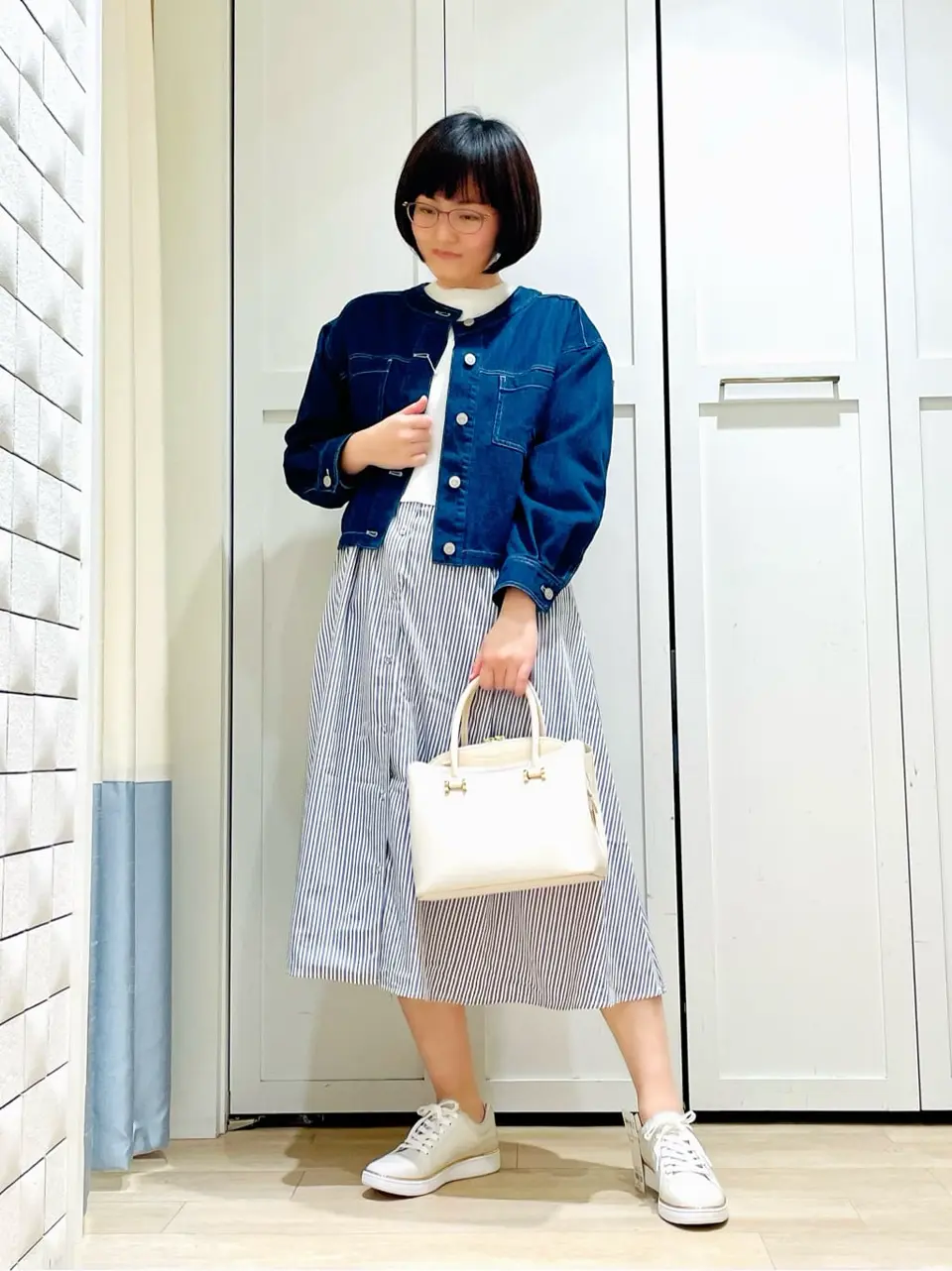 ANY SIS スタッフ コーディネート画像