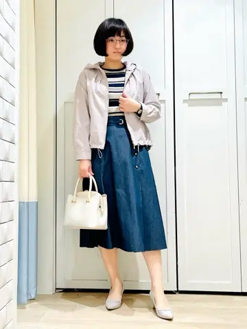 ANY SIS スタッフ コーディネート画像