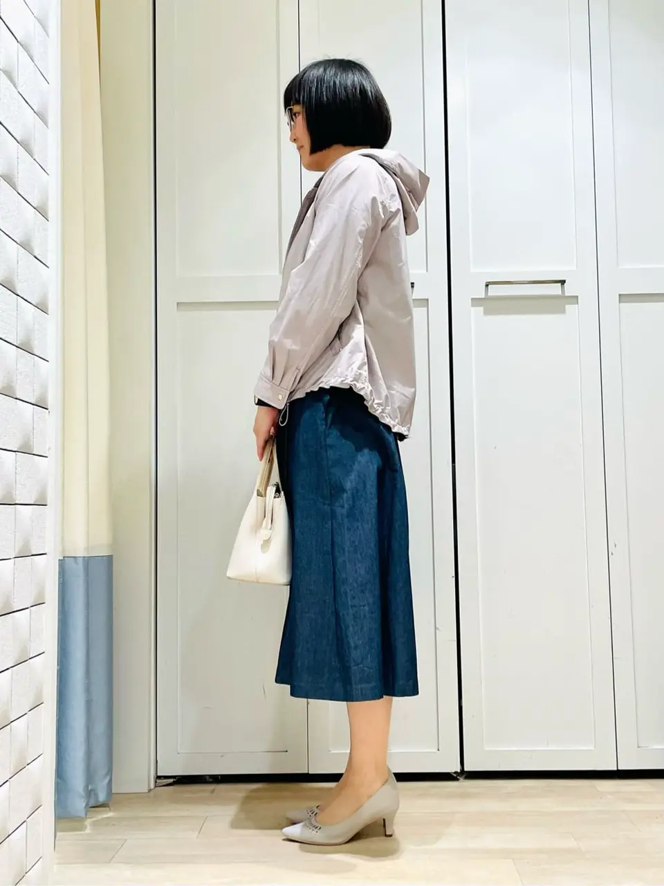 ANY SIS スタッフ コーディネート画像