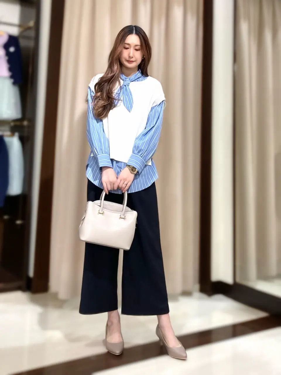 ANY SIS STAFF コーディネート画像