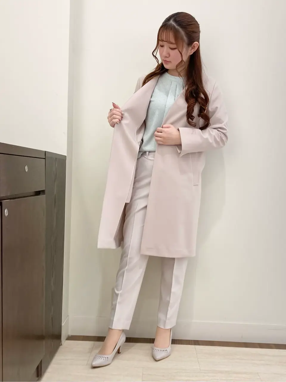 ANY SIS スタッフ コーディネート画像