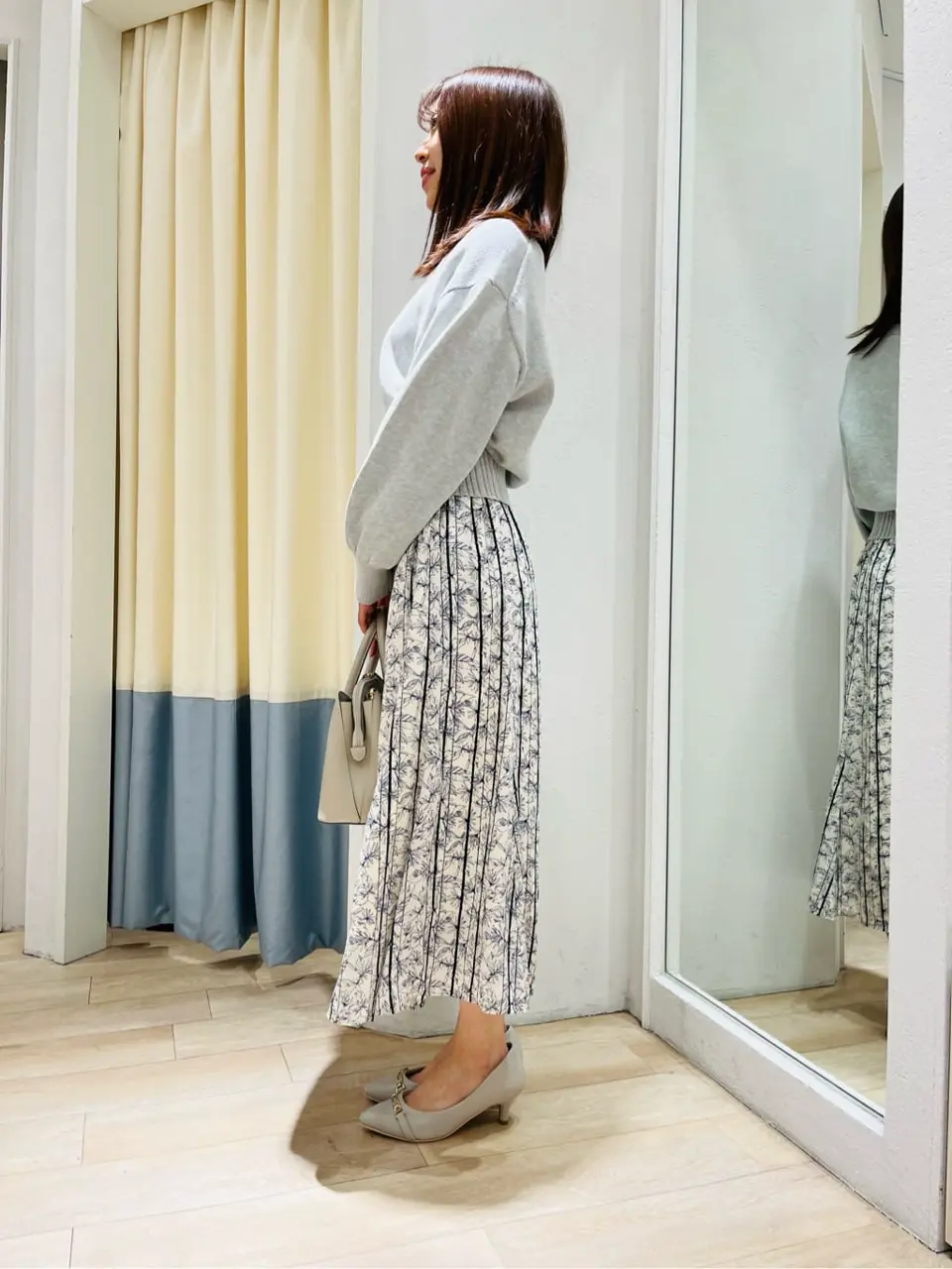 ANY SIS スタッフ コーディネート画像