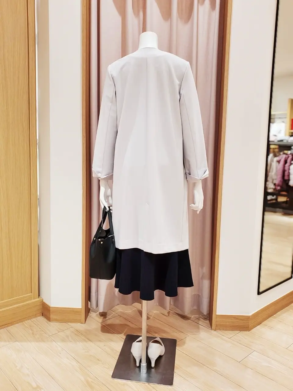 ANY SIS 岩田 コーディネート画像