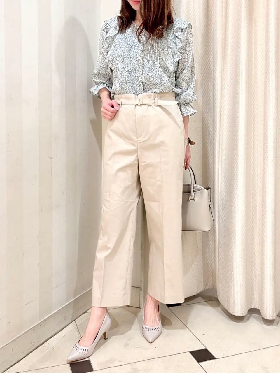 ANY SIS 金井 コーディネート画像