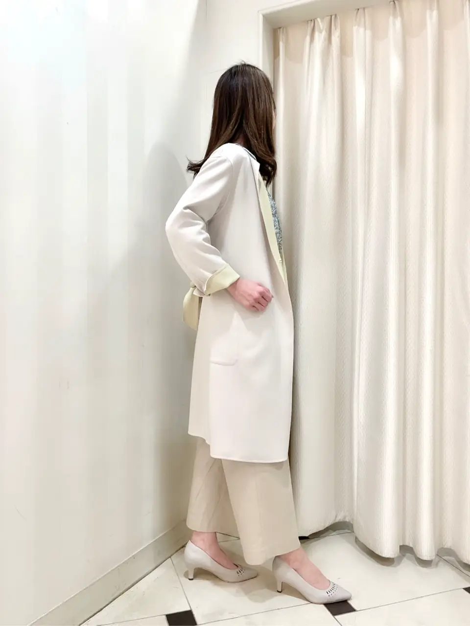 ANY SIS 金井 コーディネート画像