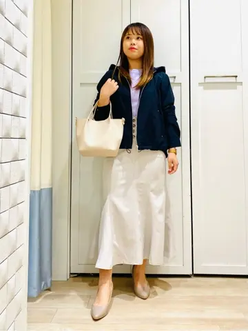 ANY SIS スタッフ コーディネート画像