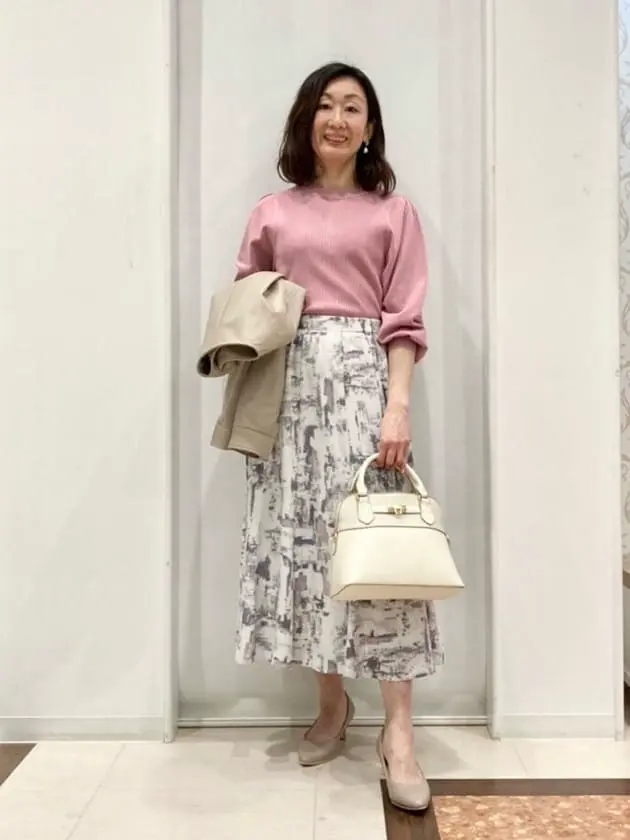 ANY SIS スタッフ コーディネート画像