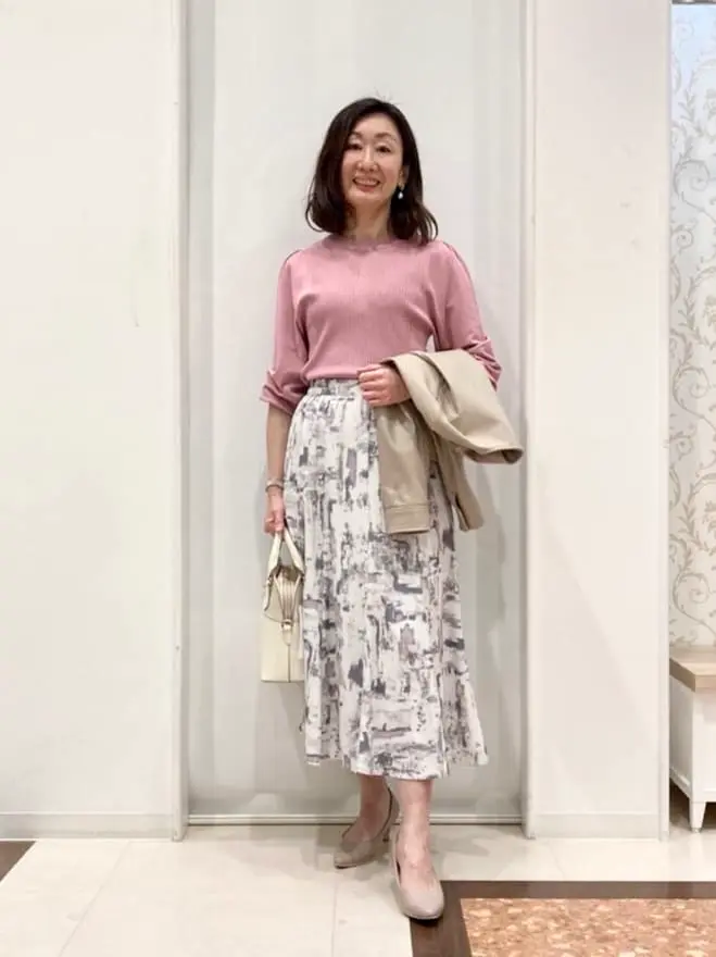 ANY SIS スタッフ コーディネート画像