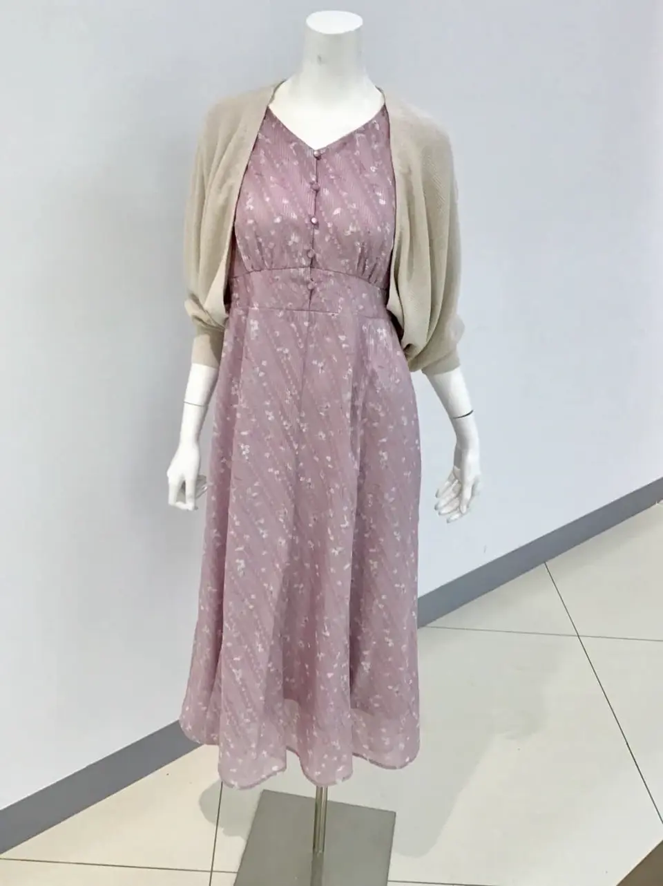 ANY SIS 本田 コーディネート画像