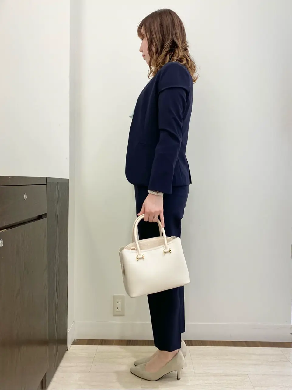 ANY SIS スタッフ コーディネート画像