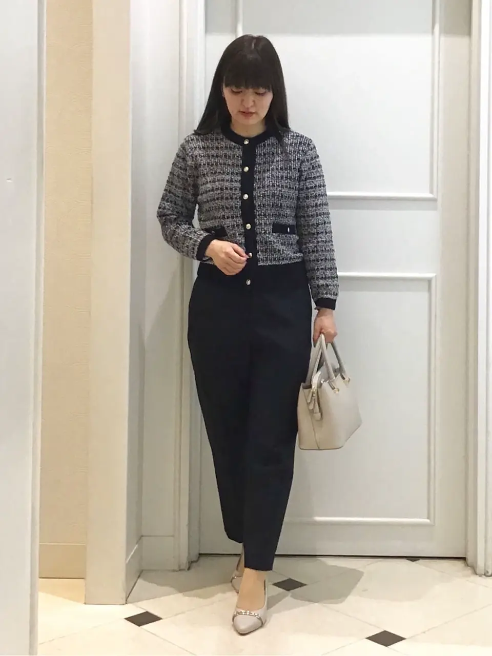 ANY SIS スタッフ コーディネート画像