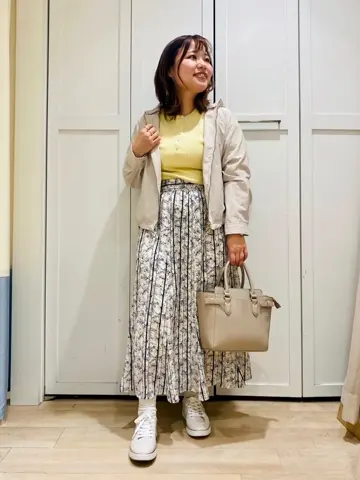 ANY SIS KATO コーディネート画像