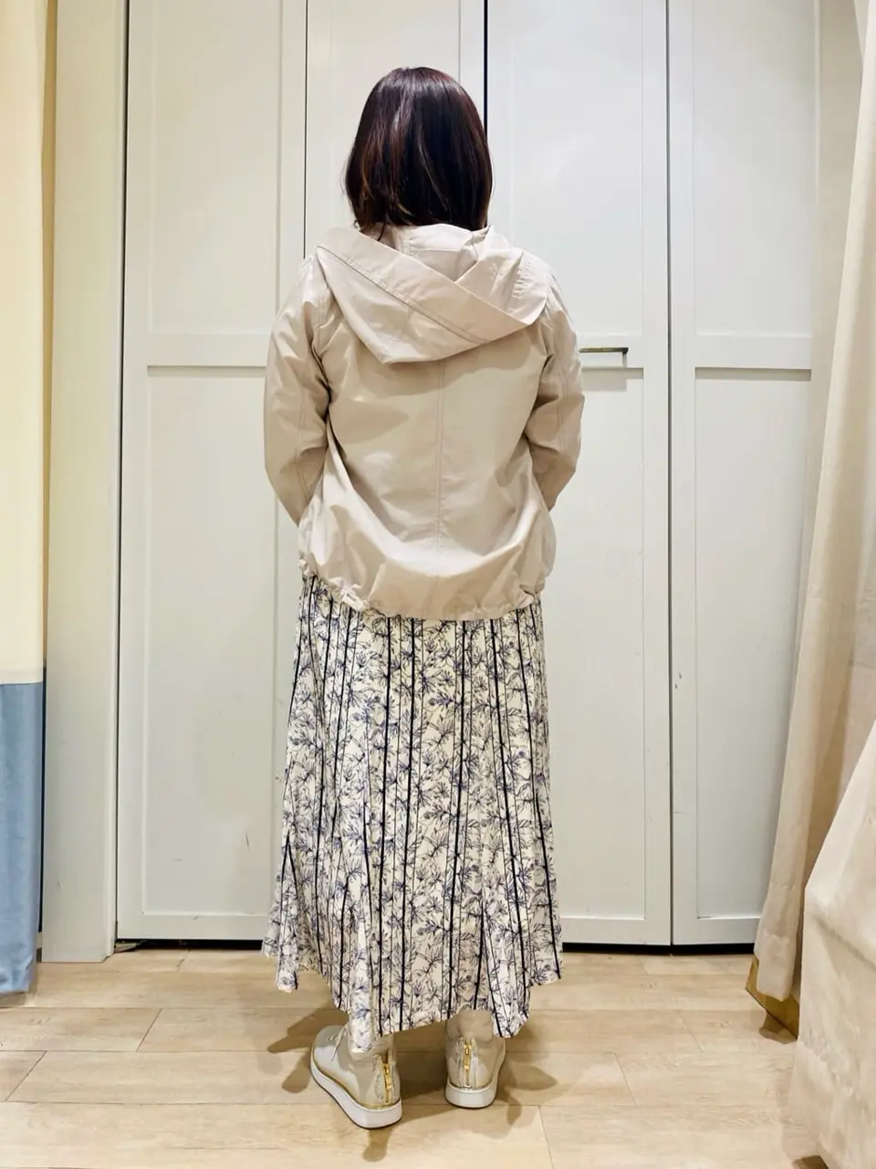 ANY SIS KATO コーディネート画像