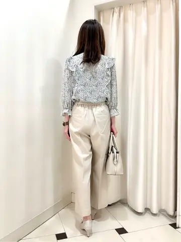 ANY SIS 金井 コーディネート画像