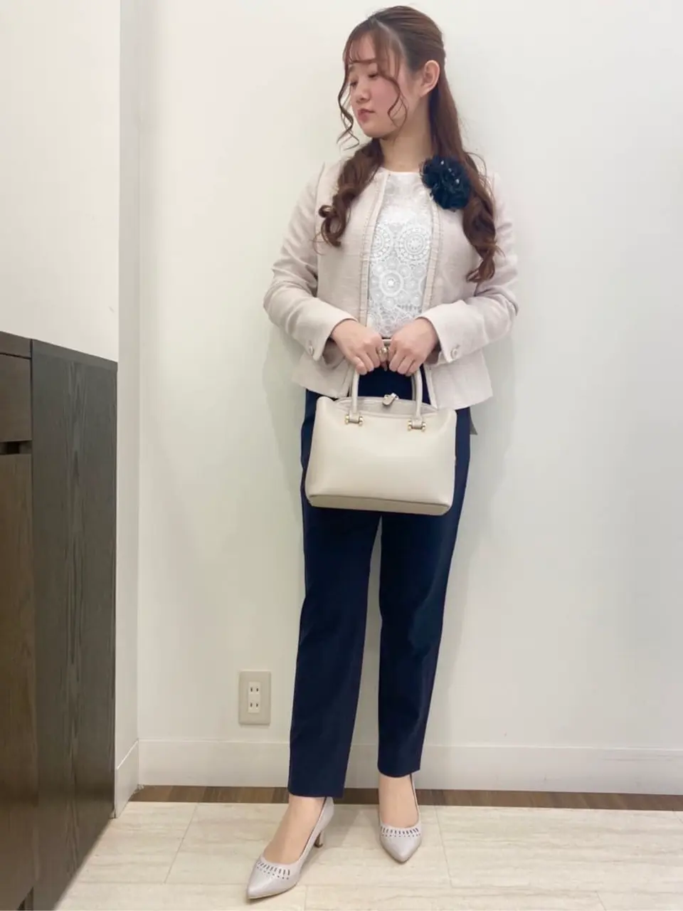 ANY SIS スタッフ コーディネート画像