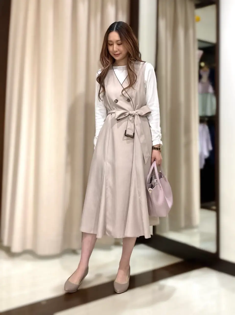 ANY SIS STAFF コーディネート画像