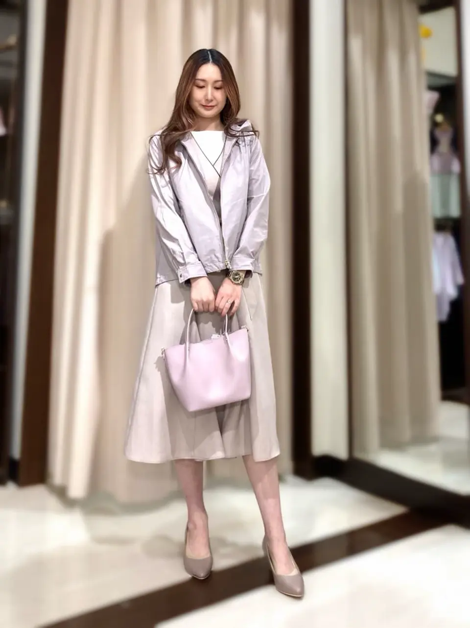 ANY SIS STAFF コーディネート画像