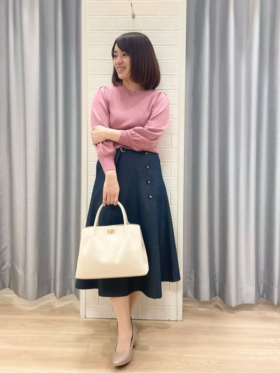 ANY SIS 丸岡 コーディネート画像