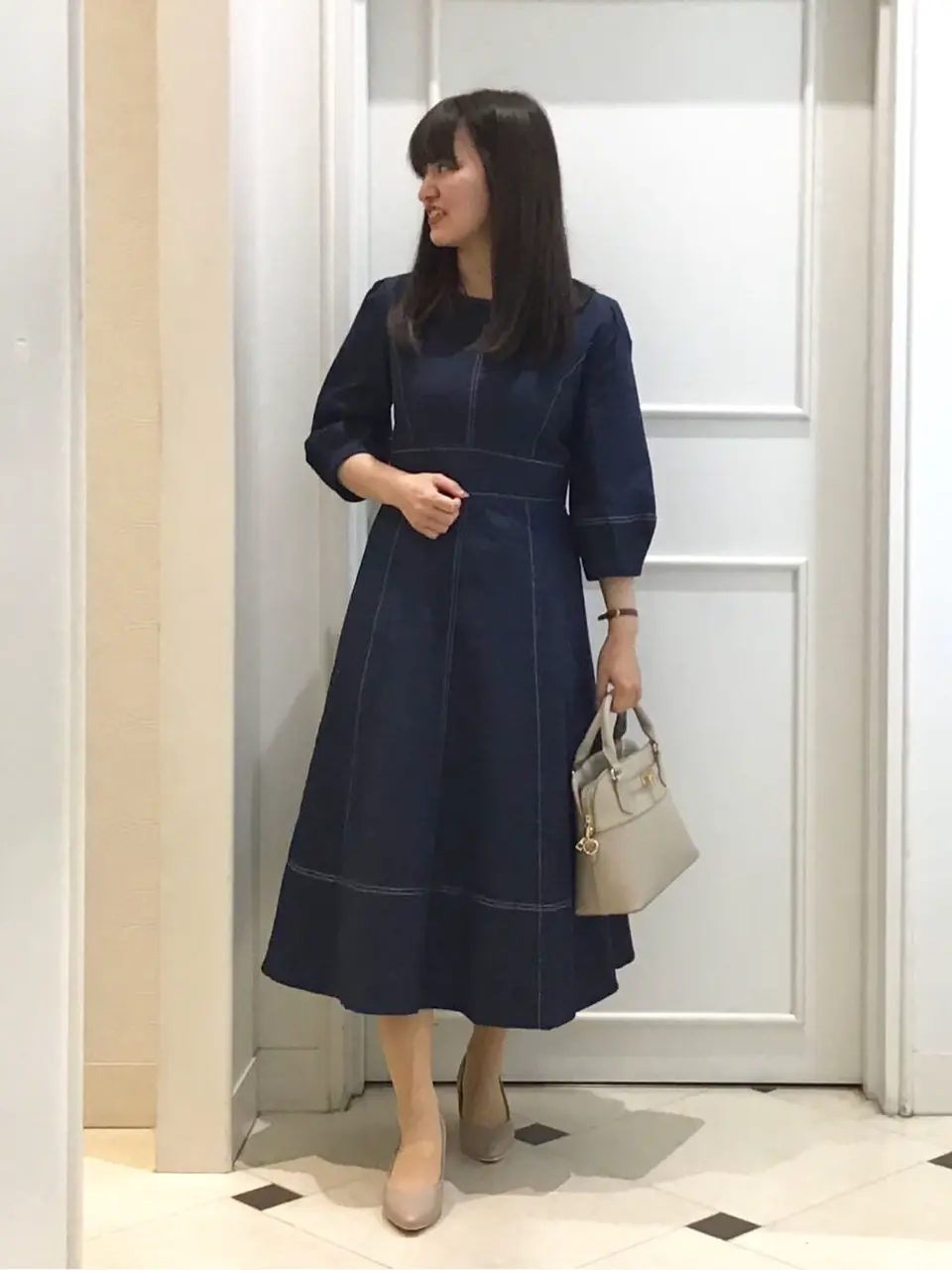 ANY SIS スタッフ コーディネート画像