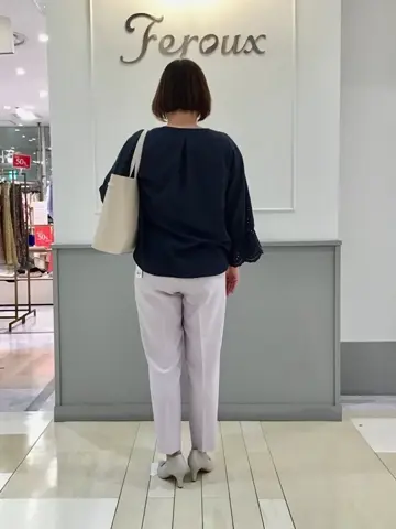 ANY SIS 堀部 コーディネート画像