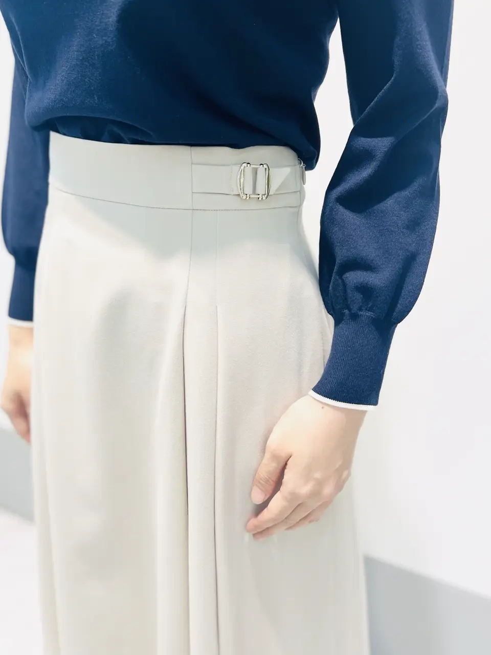 ANY SIS 岡本 コーディネート画像