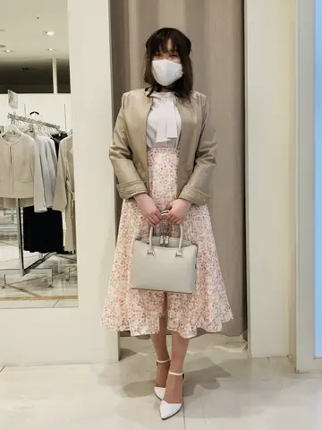 ANY SIS 川根　彩 コーディネート画像