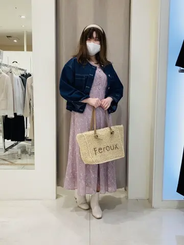 ANY SIS 川根　彩 コーディネート画像