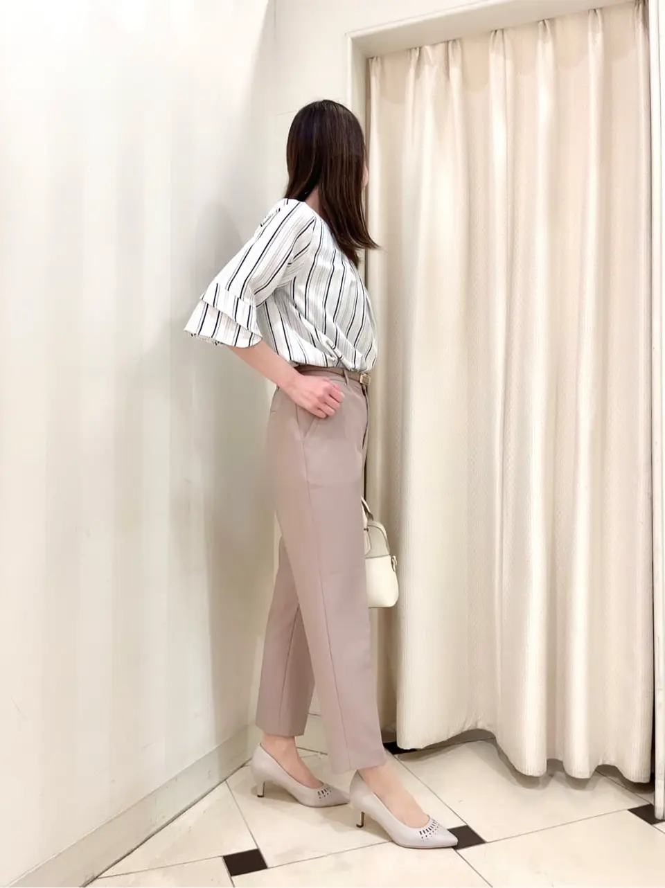 ANY SIS 金井 コーディネート画像