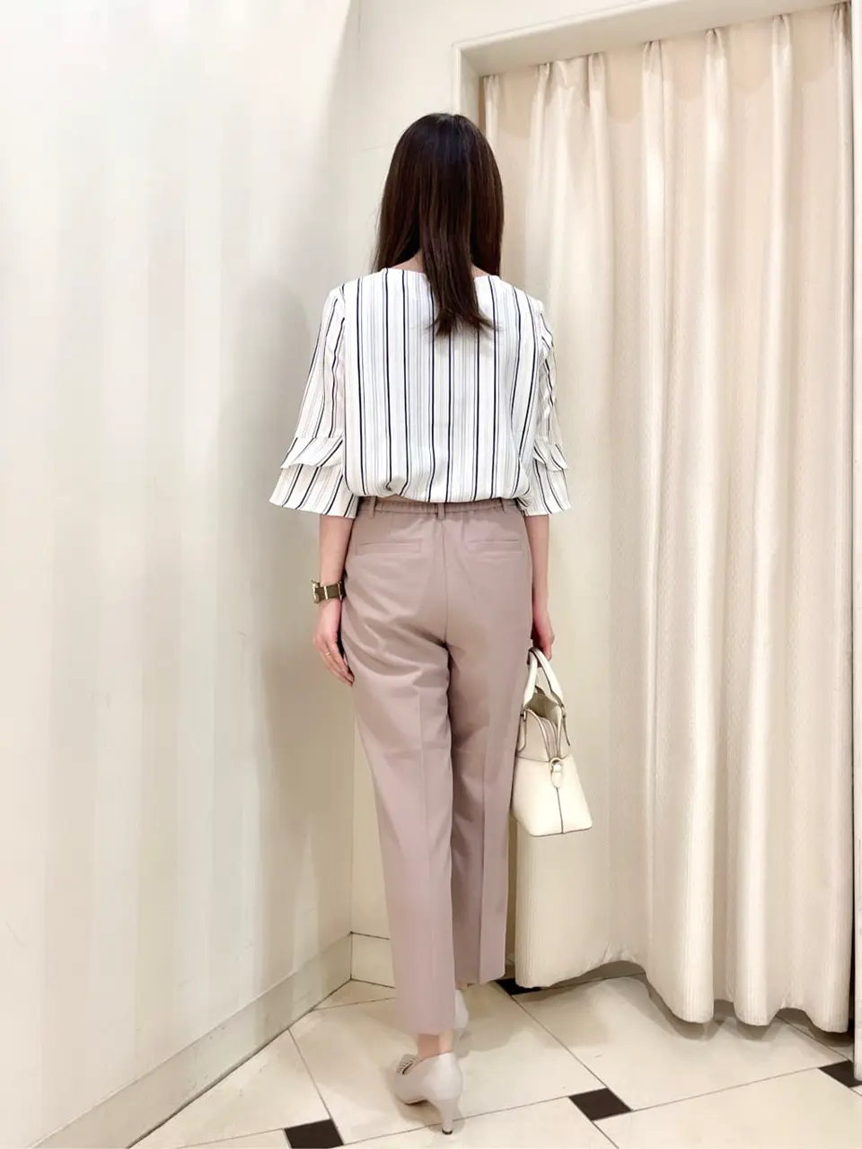 ANY SIS 金井 コーディネート画像