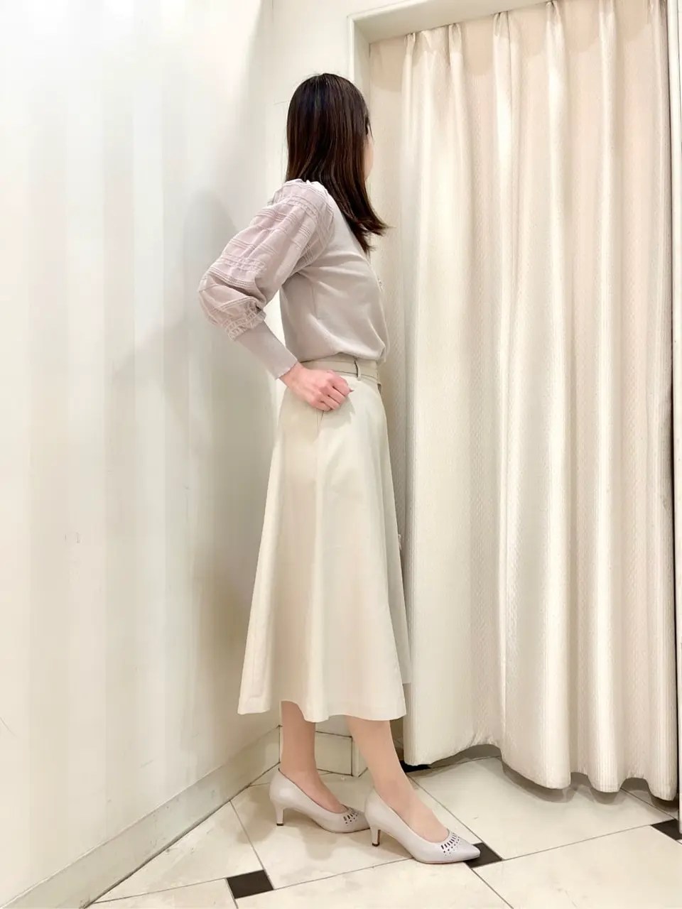 ANY SIS 金井 コーディネート画像